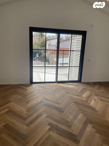 דופלקס, הרצליה פיתוח, הרצליה