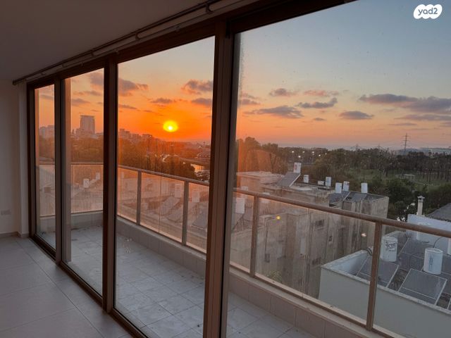 שמעון התרסי 