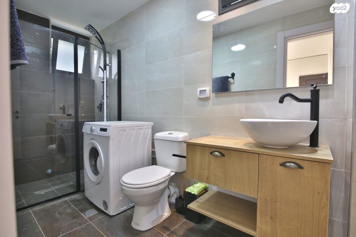 דירה, בן עמי, גבעת הרקפות, גבעת תל חי, קרית אתא