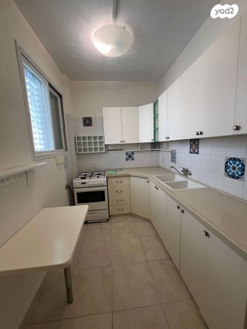 דירה, שדרות ירושלים, מרכז העיר דרום, נתניה