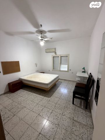 דירה, סעדיה גאון, מוצקין הותיקה, קרית מוצקין