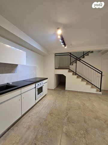 דירת גן, פרישמן, הצפון הישן - דרום, תל אביב יפו