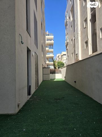 דירת גן, פרישמן, הצפון הישן - דרום, תל אביב יפו