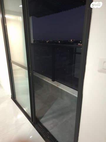 גג/ פנטהאוז, נאות הרצל, נתניה