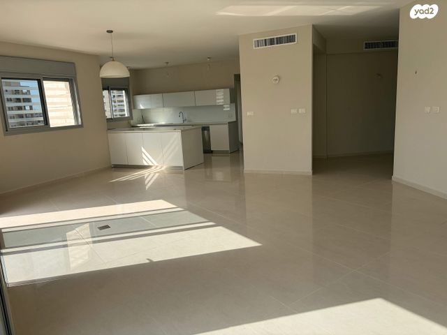 גג/ פנטהאוז, רמת הדקלים, גבעת שמואל