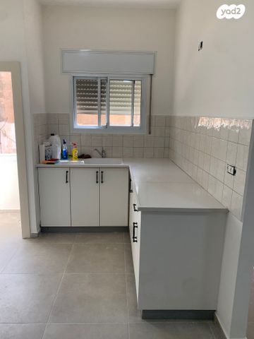 דירה, החלוץ, שוק תלפיות, חיפה