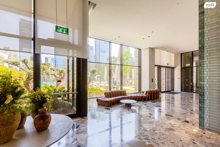 דירה, ניסים אלוני, צמרות איילון, פארק צמרת, תל אביב יפו