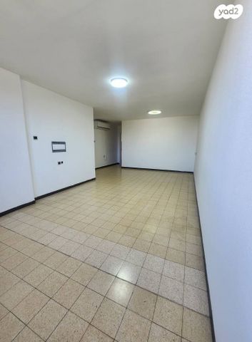 דירה, נווה שרת, תל אביב יפו