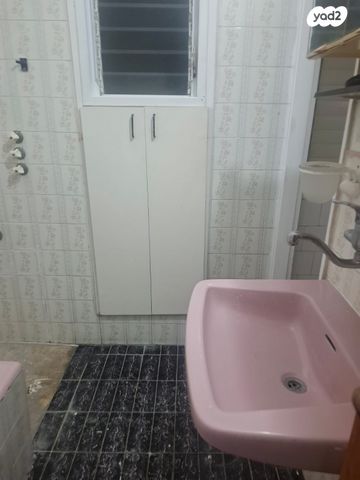 דירה, צבי ש"ץ 8, גרין ועם, חולון