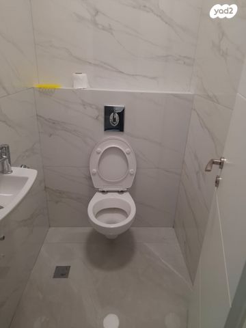 גג/ פנטהאוז, נאות הרצל, נתניה