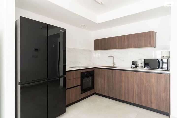 דירה, שדרות ירושלים 1, צפון יפו, המושבה האמריקאית-גרמנית, תל אביב יפו