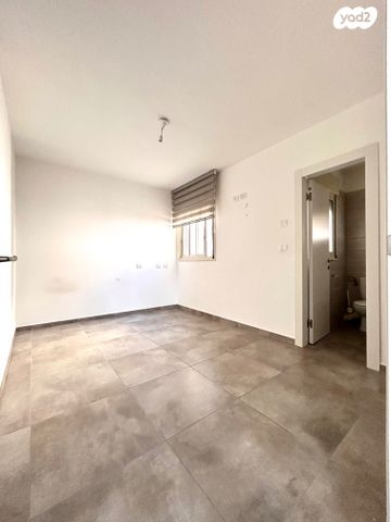 דירה, נווה גנים 11, נווה יוסף, חיפה