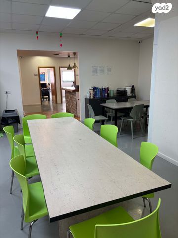 משרדים, שדרות גיבורי ישראל, אזור תעשיה ספיר, נתניה