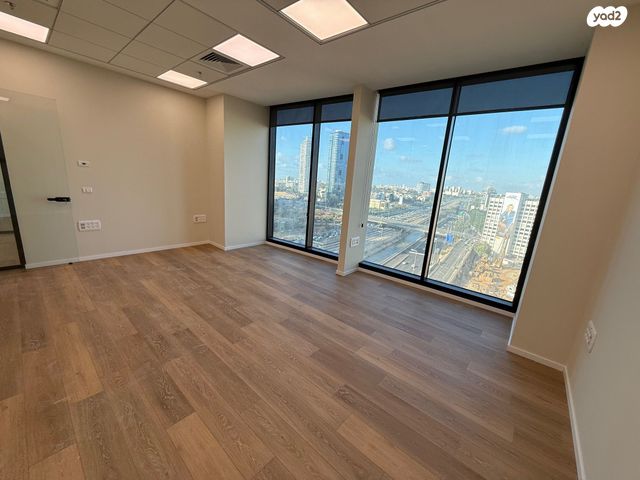 משרדים, רמת גן