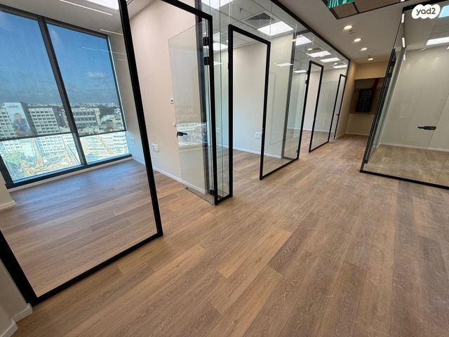 משרדים, רמת גן