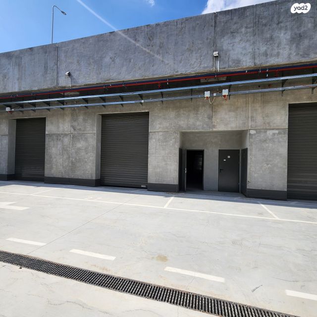 מבני תעשיה, שדרות צורן 19, פארק תעשיות רבין, קרית גת