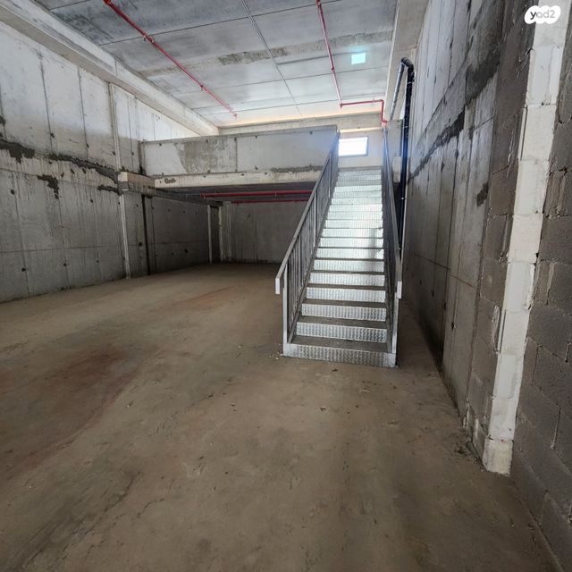 מבני תעשיה, שדרות צורן 19, פארק תעשיות רבין, קרית גת