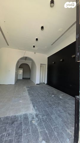 חנויות/ שטח מסחרי, חב"ד, הרובע הארמני, ירושלים