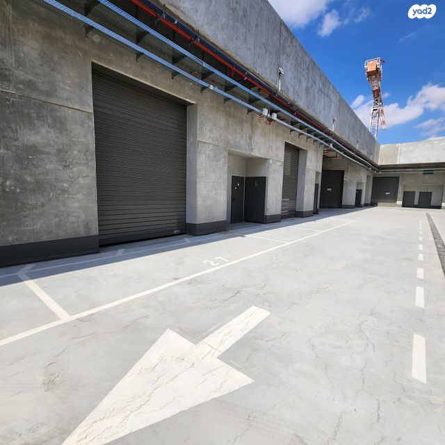 מבני תעשיה, שדרות צורן 19, פארק תעשיות רבין, קרית גת