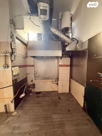 חנויות/ שטח מסחרי, היצירה 25, רמת גן