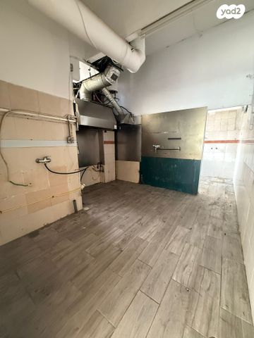 חנויות/ שטח מסחרי, היצירה 25, רמת גן