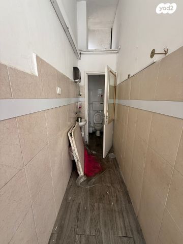 חנויות/ שטח מסחרי, היצירה 25, רמת גן