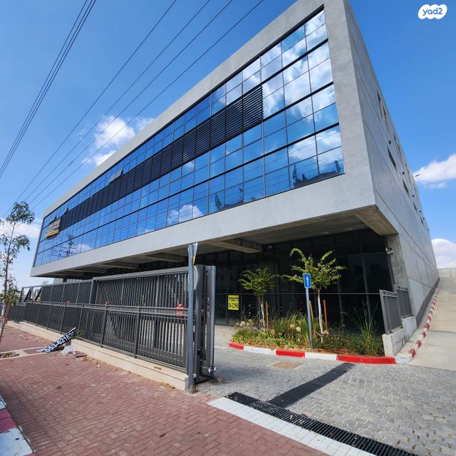 שדרות צורן 19