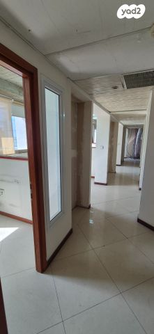 משרדים, בית עובד, מונטיפיורי, הרכבת, תל אביב יפו