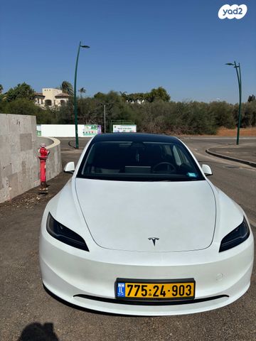 מודעת רכב טסלה מודל 3