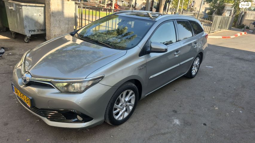 מודעת רכב טויוטה אוריס