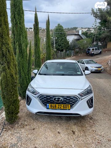 יונדאי איוניק