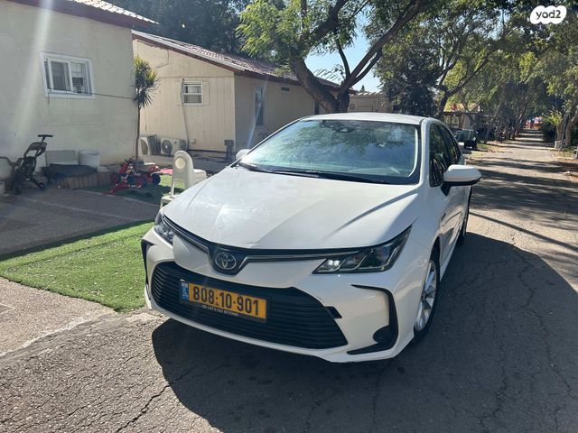 מודעת רכב טויוטה קורולה