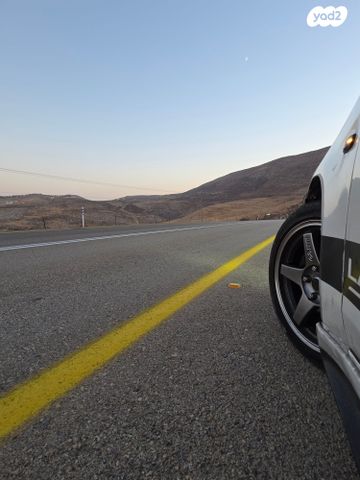 מודעת רכב מיצובישי לנסר