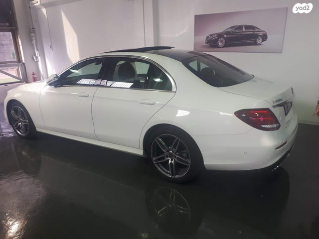 מודעת רכב מרצדס-בנץ E-class