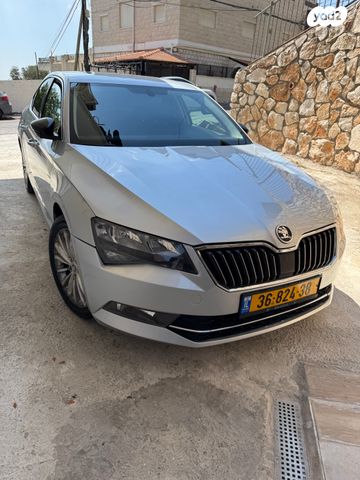 מודעת רכב סקודה סופרב