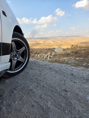 מיצובישי לנסר