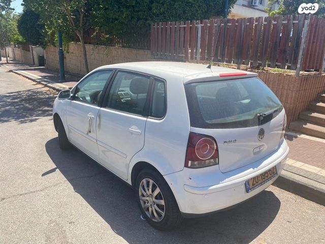 פולקסווגן פולו 