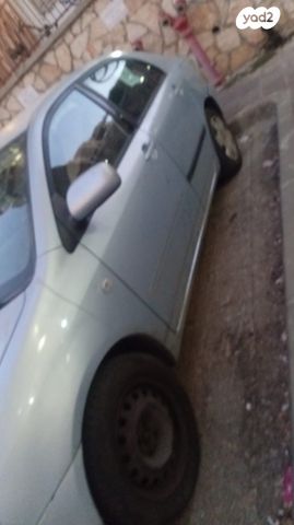 מודעת רכב טויוטה קורולה