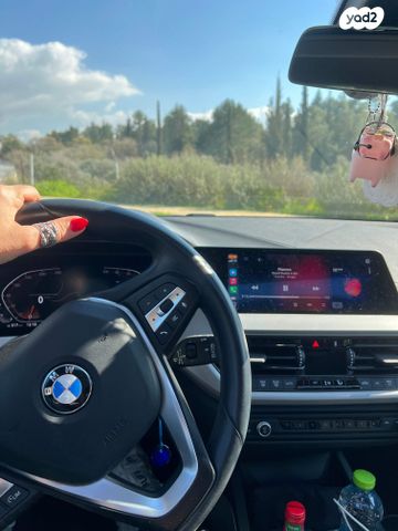 מודעת רכב ב מ וו סדרה 1