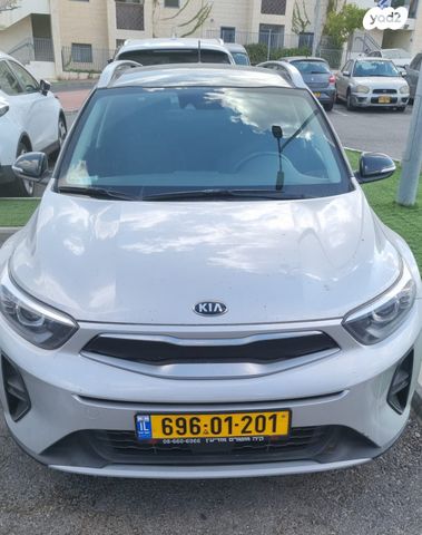 מודעת רכב קיה סטוניק