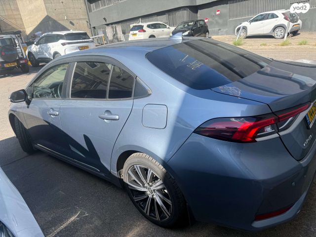 מודעת רכב טויוטה קורולה