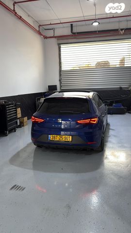 מודעת רכב סיאט לאון