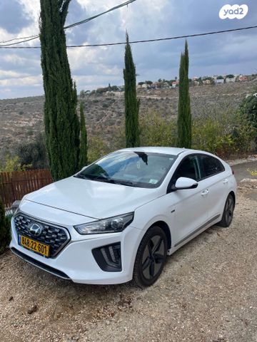 יונדאי איוניק