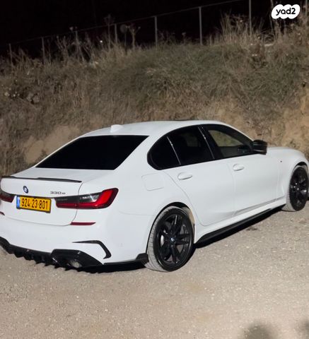 מודעת רכב ב מ וו סדרה 3