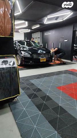 ניסאן מקסימה