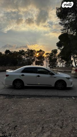 טויוטה קורולה