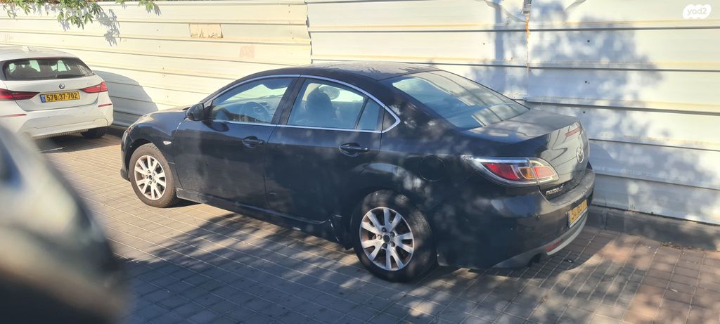 מודעת רכב מאזדה 6