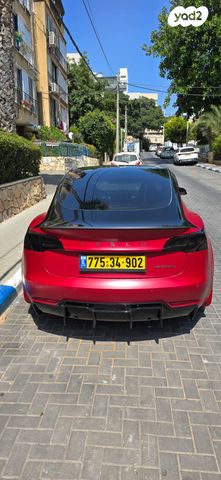 טסלה מודל 3