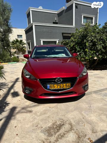 מודעת רכב מאזדה 3
