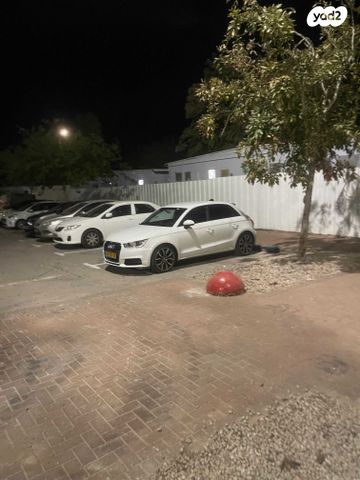 מודעת רכב אאודי A1